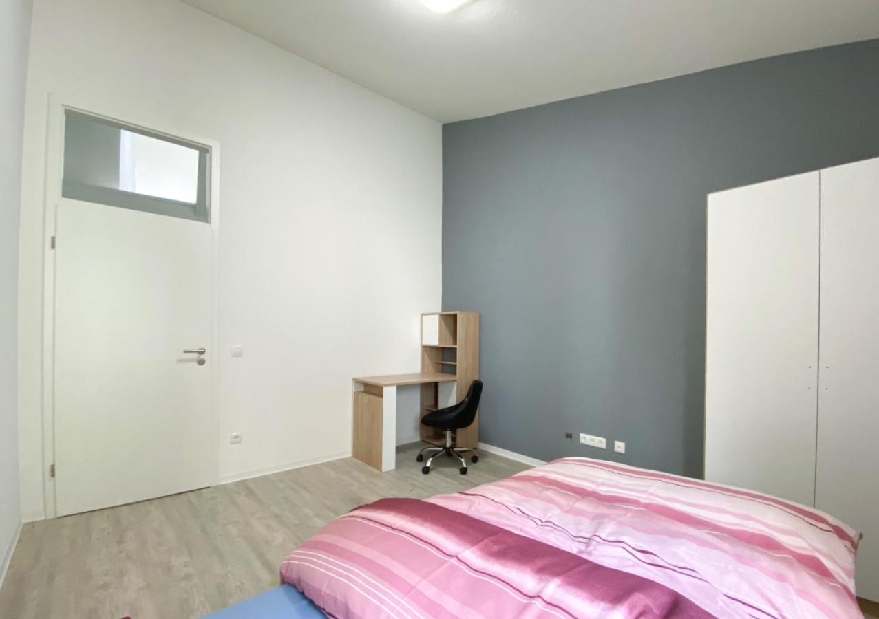 Traumhaftes Privatzimmer In Карлсруе Екстериор снимка